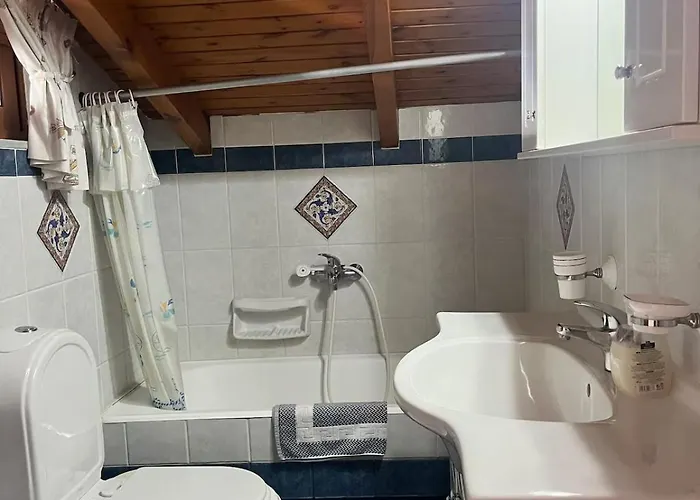 Akti Arcoudi * Arkoudi