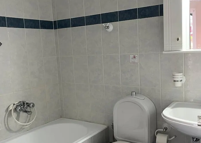 Akti Arcoudi * Arkoudi